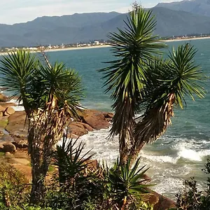https://casa-e-aps-da-jaja.santa-catarina-brasil.com